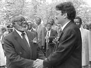 nujoma-rams.jpg (9799 bytes)